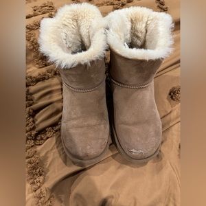 UGG mini Bailey bow boots